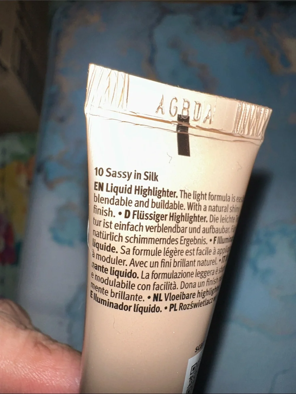Essentials Baby Got Glow Liquid Highlighter - Gold